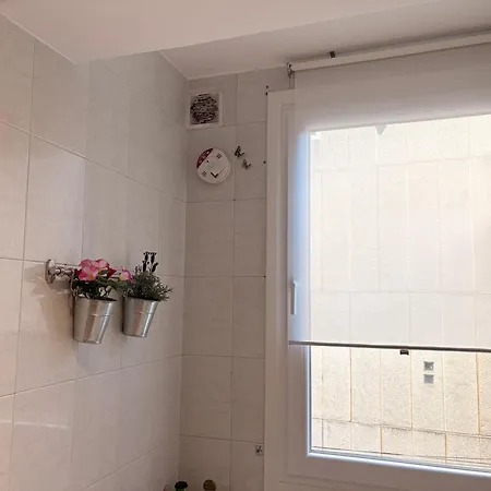 Piso Con Encanto En Coruna. Apartment *